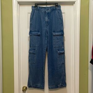 YFB Young Fabulous & Broke - wide leg cargo jeans - size M